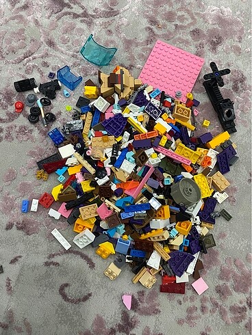  Beden Lego parçaları