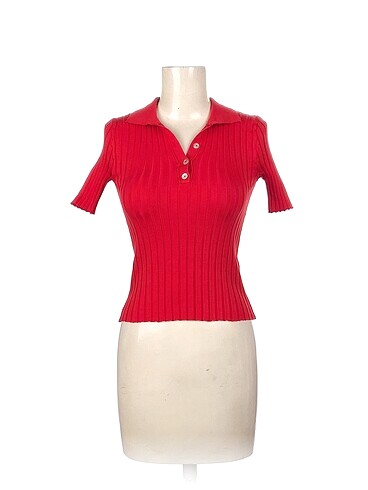 PreLoved T-shirt %70 İndirimli.