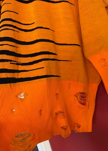 Turuncu Zebra Desenli Oversize Triko Kazak - Görsel 3