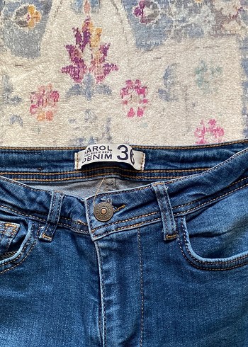 Kadın Mavi Yırtık Denim Pantolon - Görsel 3