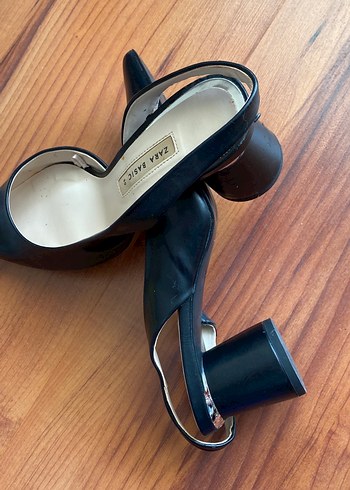 Klasik Siyah Stiletto - Görsel 2