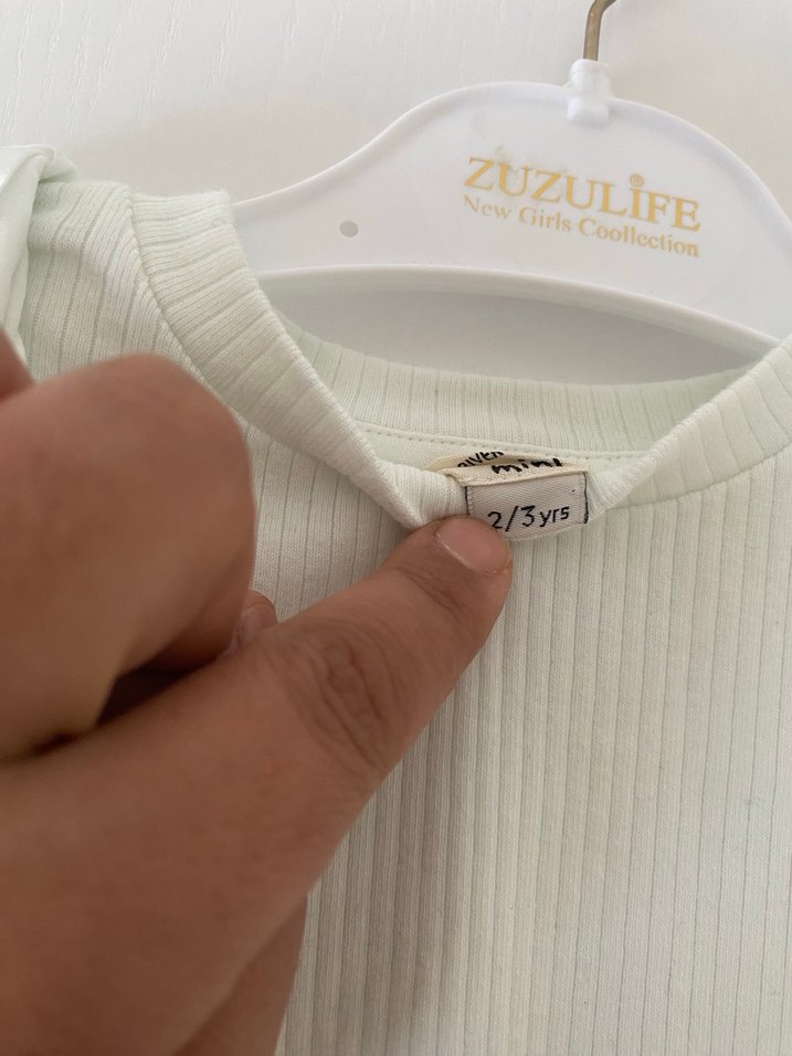 Kız Çocuk Beyaz Keten Elbise - Görsel 2