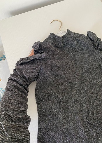 Gri Fırfırlı Uzun Kollu Kız Cocuk Bluz - Görsel 2