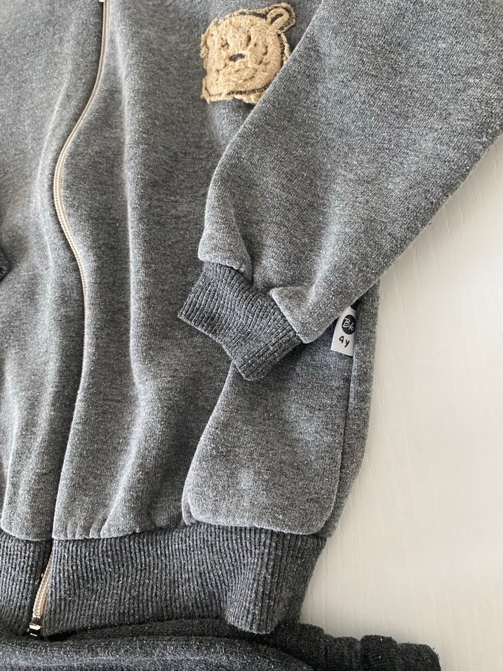 Gri Kapüşonlu Fermuarlı Erkek Eşofman Takımı - Görsel 2