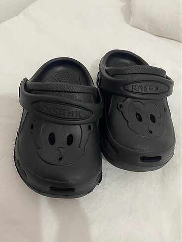 Bebek crocs terlik