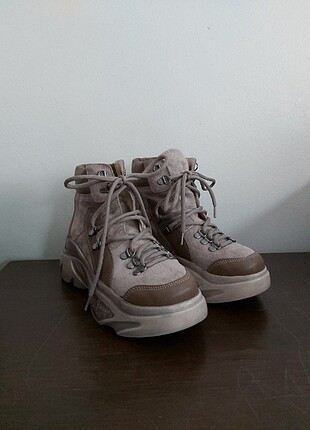 Sneaker bot