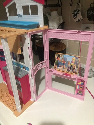  Beden Renk Barbie evi