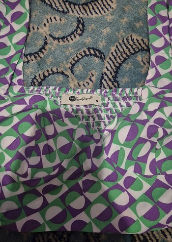 Kalp Yaka Crop - Görsel 2