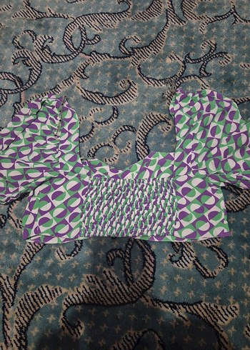 Kalp Yaka Crop - Görsel 3