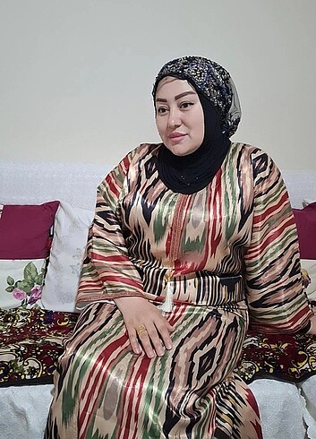 Diğer Özbek elbisesi