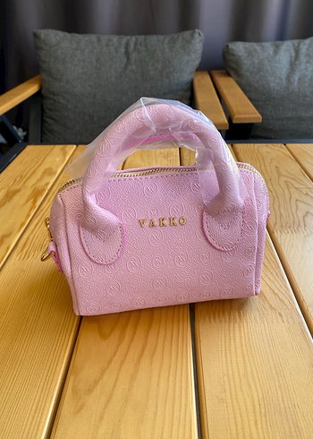 Pembe Deri Kadın El Çantası
