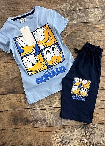 Zara Zara donald duck takım
