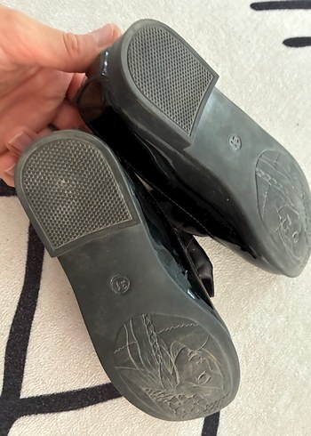 Siyah Fiyonk Detaylı Kız Çocuk Babet - Görsel 8