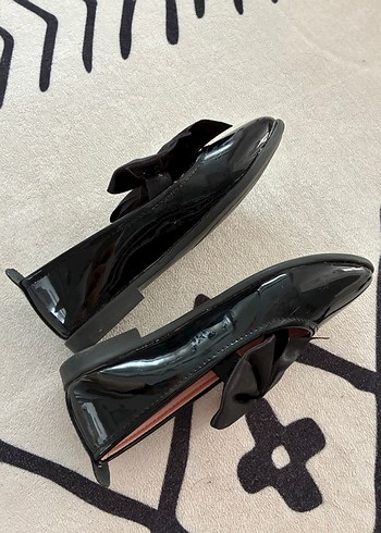 Siyah Fiyonk Detaylı Kız Çocuk Babet - Görsel 4