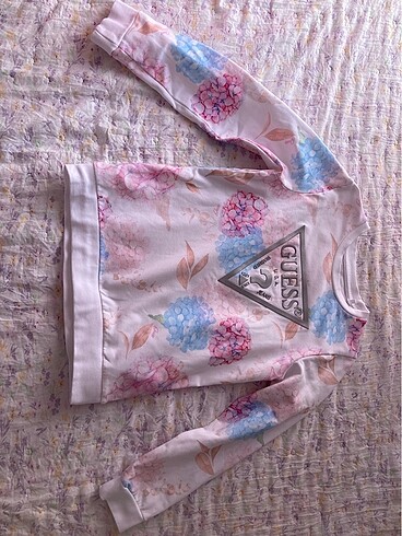 Guess 6 Yaş