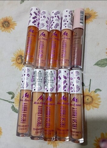 Gloss