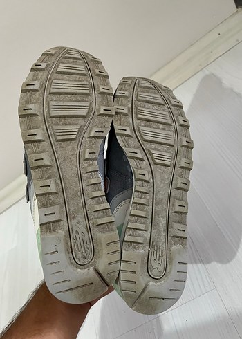 37 Beden gri Renk Orijinal new balance