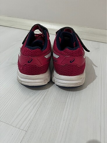 32 Beden Orijinal asics