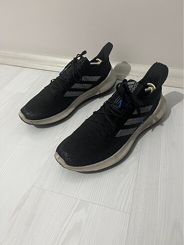 Orijinal adidas