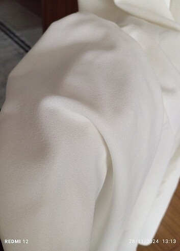 Püsküllü taşlı abiye - Görsel 6