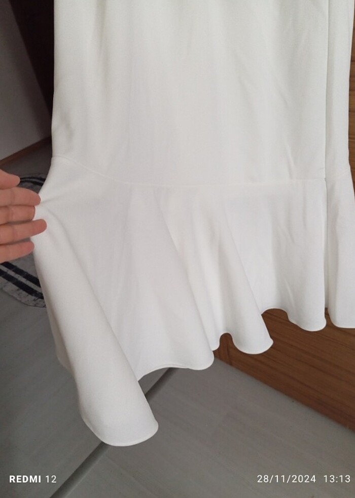 Püsküllü taşlı abiye - Görsel 5