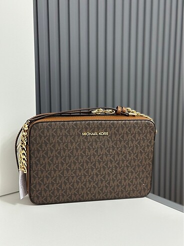 Michael Kors çanta
