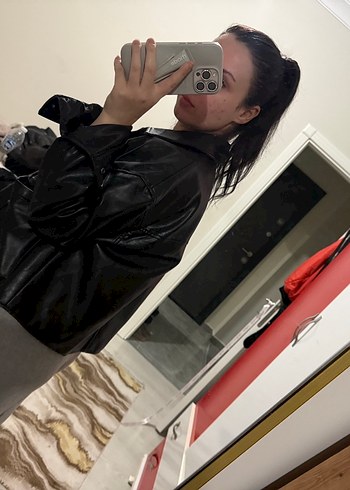 Siyah pull and bear kadın  Deri Ceket - Görsel 3