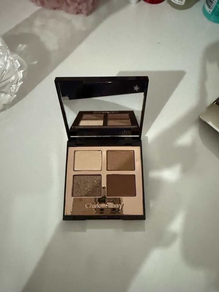 Charlotte Tilbury 4 Renk Göz Farı Paleti - Görsel 2