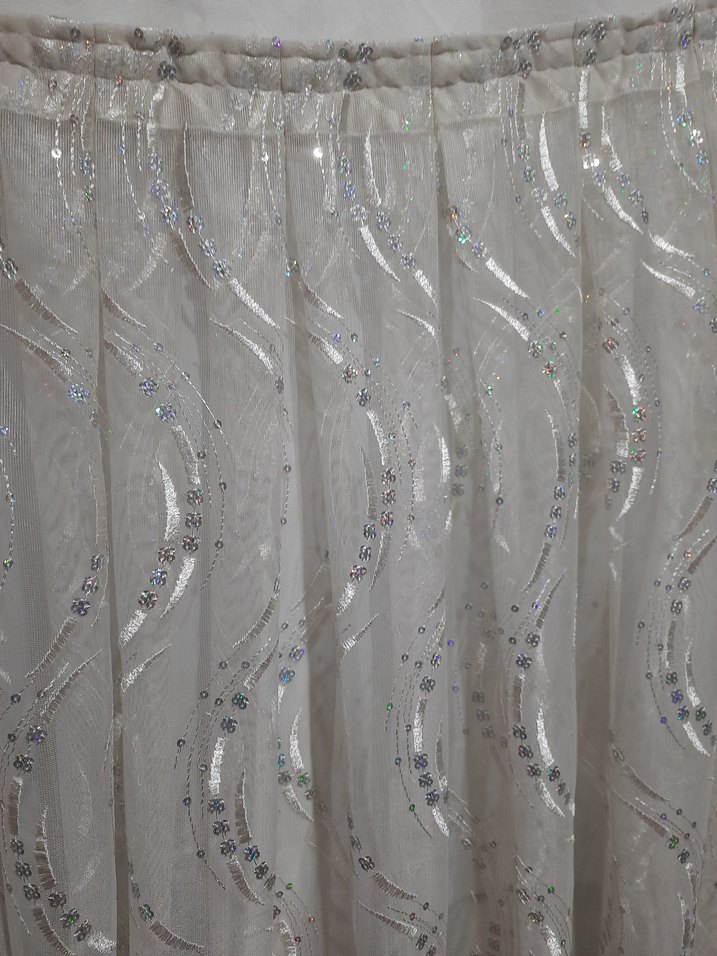 Birillife Beyaz parlak pul işlemeli Perde - Görsel 3