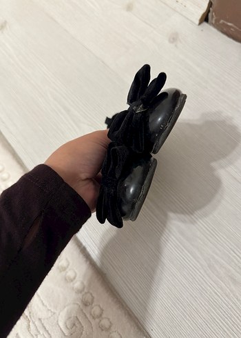 H&M Kız Çocuk Siyah Fiyonklu Babet