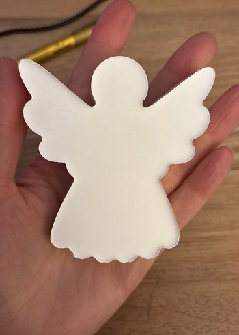 Beyaz Melek Figürü - Görsel 3