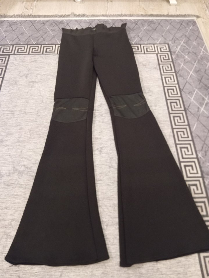 Siyah Kemerli Kadın İspanyol Paça Pantolon - Görsel 4