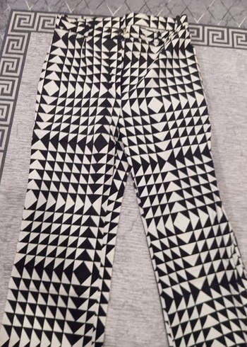 Kadın Desenli Gri Örme Kumaş Pantolon - Görsel 2