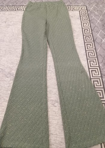 Gri Kadın Pilili Uzun Kumaş Pantolon - Görsel 2