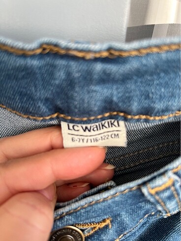 6 Yaş Beden mavi Renk LCW çocuk jean 6-7 yaş