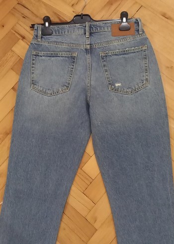 Kadın Mavi Yırtık Denim Pantolon - Görsel 4