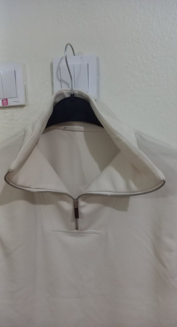 Fermuarlı ekru Kolsuz Kadın sweat - Görsel 2