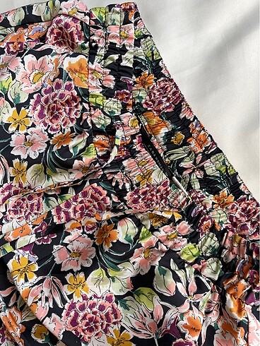 Çiçekli pantolon - Görsel 4