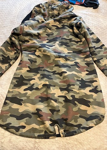 Zara Kapüşonlu Kamuflaj Kadın Ceket
