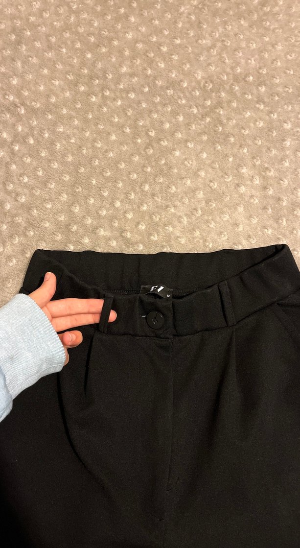 Siyah Kumaş Kadın Pantolon - Görsel 3