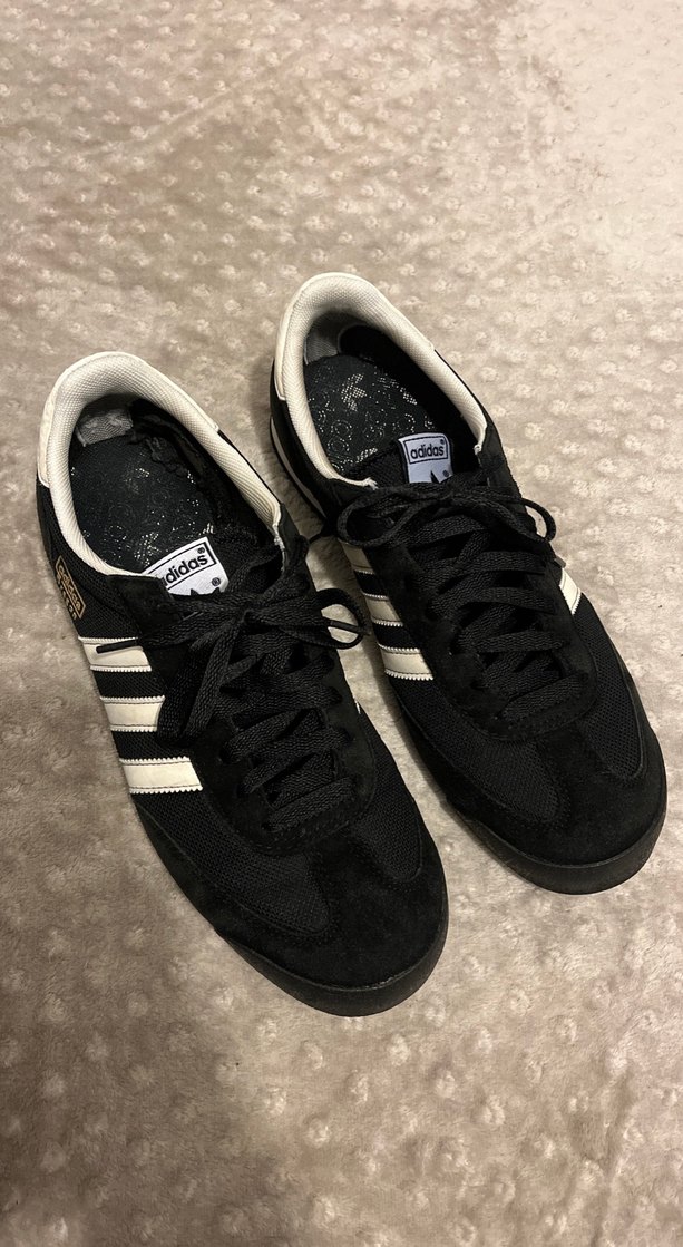 Siyah spor ayakkabı - Görsel 3