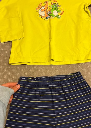 Sarı Baskılı Erkek Çocuk Pijaması - Görsel 2