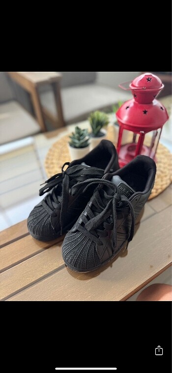Adidas superstar