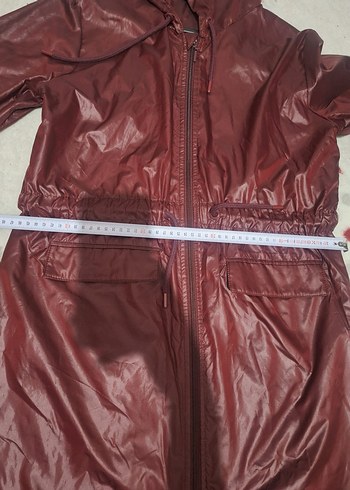 Bordo Parlak Bel Detaylı Kadın Yağmurluk penti large beden - Görsel 10