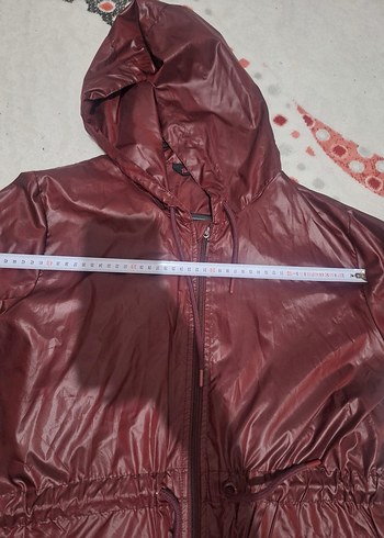 Bordo Parlak Bel Detaylı Kadın Yağmurluk penti large beden - Görsel 11