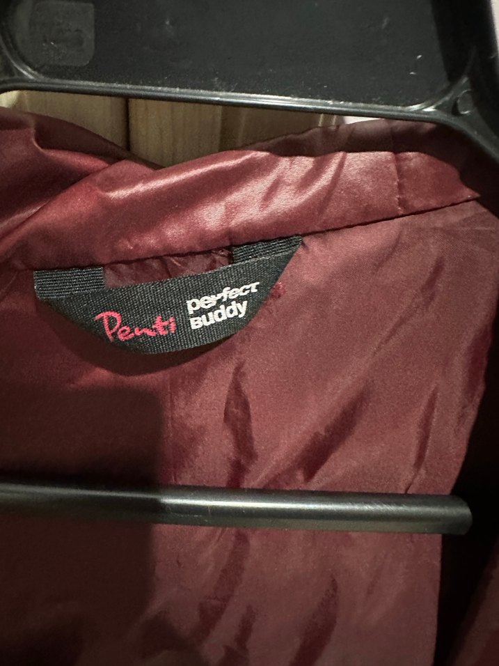 Bordo Parlak Bel Detaylı Kadın Yağmurluk penti large beden - Görsel 4