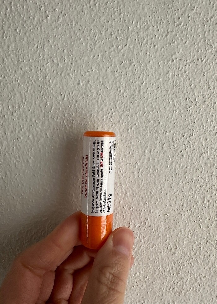 Dudak nemlendiricisi. Dermoskin marka. - Görsel 3
