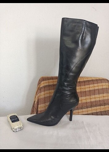 Nine West Siyah Deri Çizme
