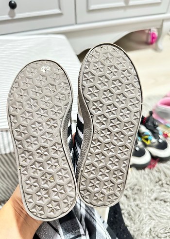 26 Beden Erkek Çocuk Beyaz Zebra Desenli Spor Ayakkabı