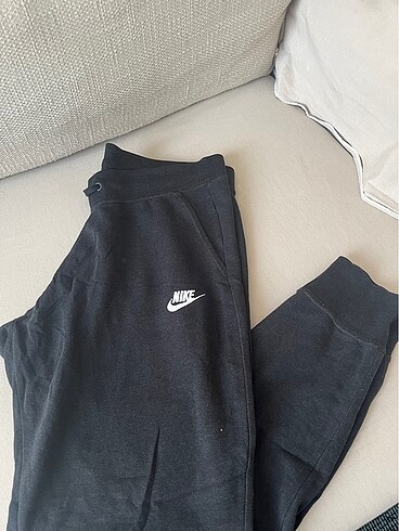 nike eşofman altı